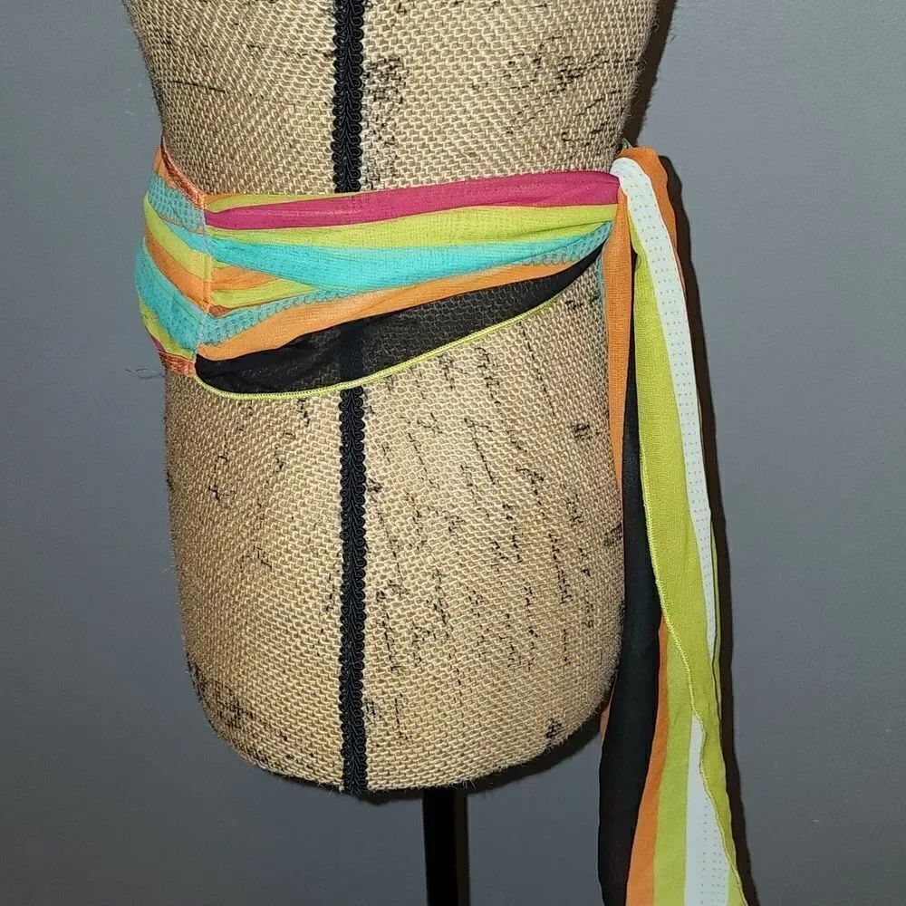 Custom mask w scarf  - Picture 6 of 8